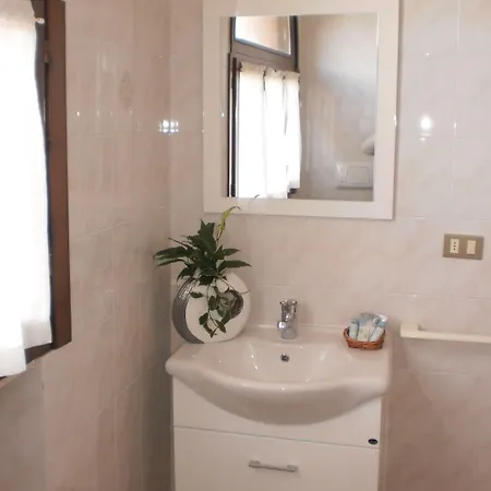 酒店 Rta乐科尔蒂公寓 3*